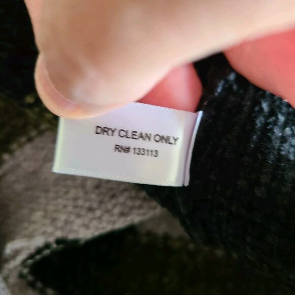 Lisa Todd Women's Camo Round Neck Sweater Size Large Chenille Soft Comfy NEW NWT - Picture 12 of 14